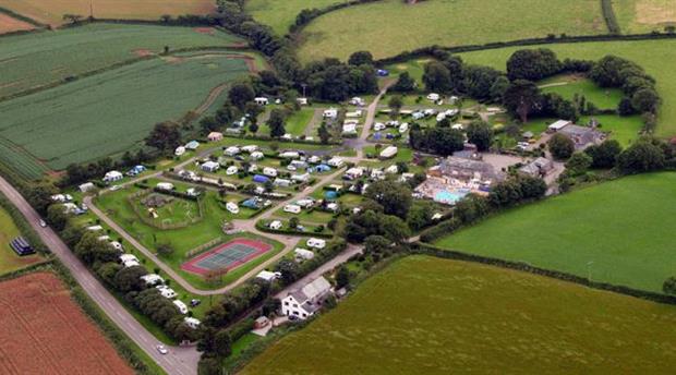 Tregarton Park Campsite Picture 1