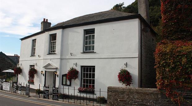 The Old Manor House Picture 1