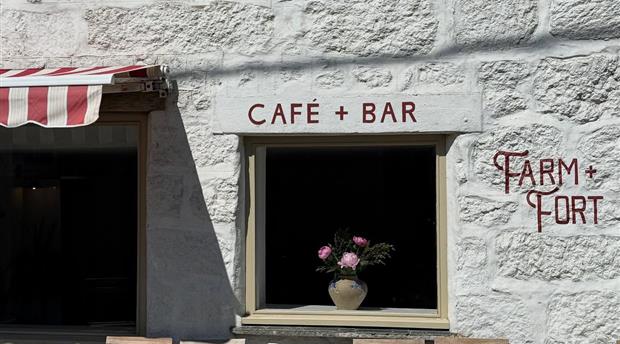 Farm & Fort Cafe Picture 1