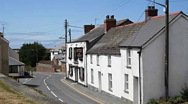 St. Issey Picture 2