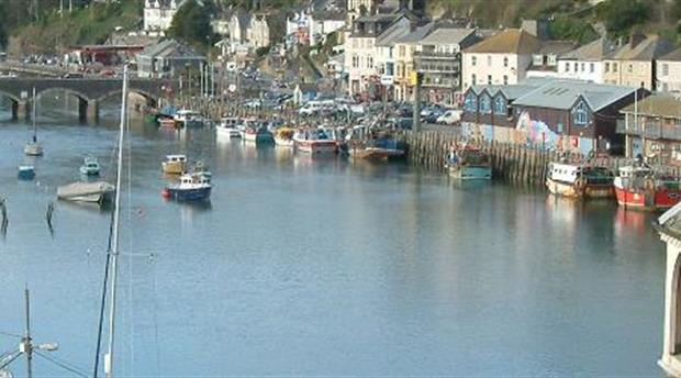 Looe Tourist Information Centre - Library & Community Hub Picture 1